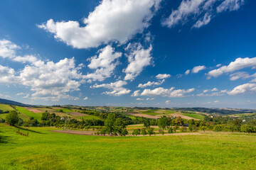 Pogórze Rożnowskie w okolicy Grybowa.