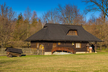 Muzeum Pszczelarstwa w Str&oacute;żach.