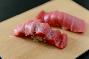 鮨、寿司、鮪の握り、中トロ