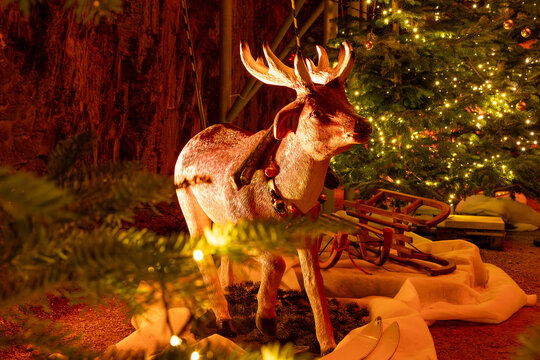 Hirsch-Dekoration zu Weihnachten