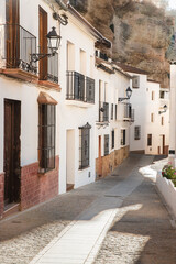 Obraz premium Typical street in Setenil de las Bodegas, Cadiz, Andalucia, Spain.