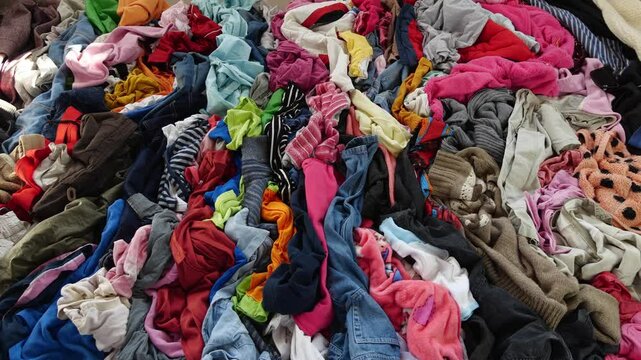 Textile waste. The Fashion Industry Waste