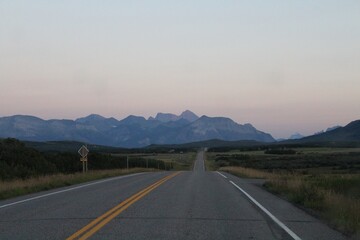 road to the mountains