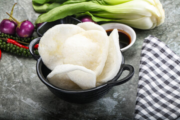 Vietnamese starter appetizer Crab chips