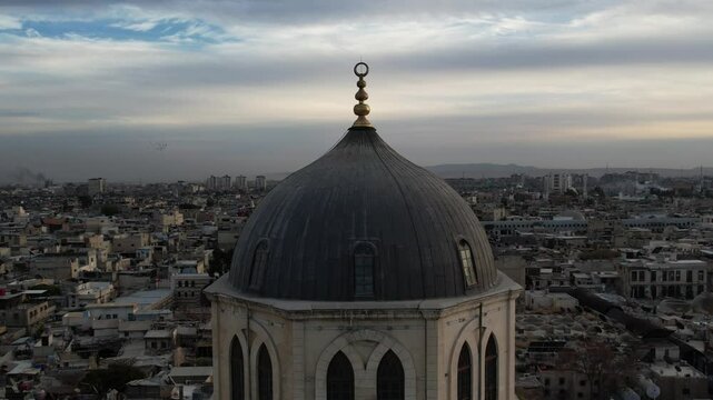 Aerial view of the historical Umayyad Mosque in Damascus. 