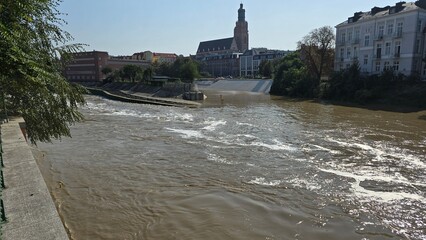 powódź odra polska wrocław wysoki stan wody © Miroslaw