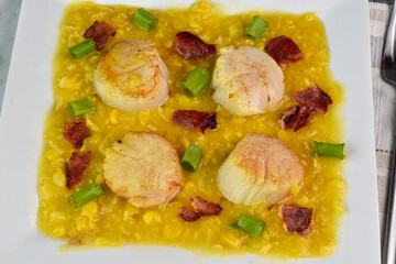 sheared scallops with bacon ,cream corn and  green onions