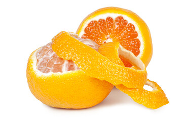 Fresh oranges with mint leaves and citrus peels arranged stylishly for a vibrant presentation
