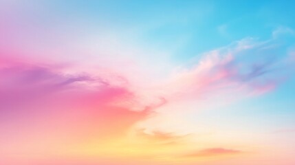 Fototapeta premium A Pastel Sky with Delicate Clouds at Sunset