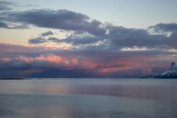 Fototapeta premium Pink sunrise at the norwegian country, Norway