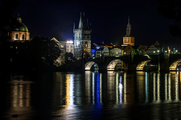 Miasto Praga nocą © Izabela&Grzegorz