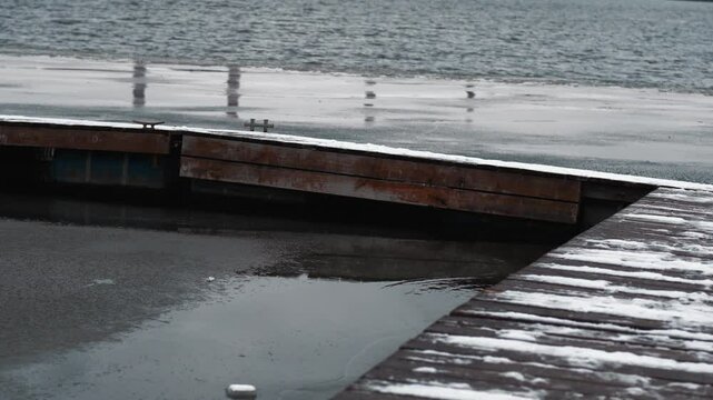 winter, snow, pier, pontoon, bridge, ice, river, lake, nature, frost, December, snowflake, grass, cold, landscape, forest, mountains, rates, sea, cold snap, cyclone, precipitation, wind, blizzard, cli