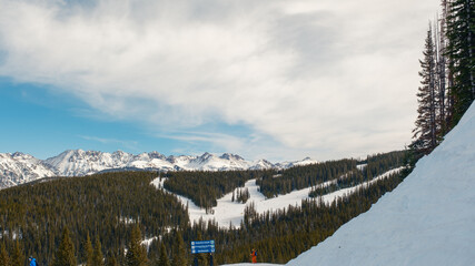 Fototapeta premium vail ski resort in rocky mountains