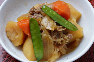 肉じゃが　和食