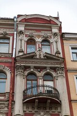 Fototapeta premium facade of an building with windows