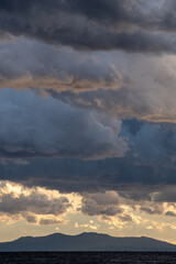 城ヶ島から見える大島