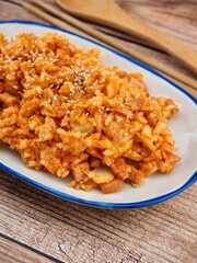 한국음식 매콤한 김치볶음밥, 숟가락, 젓가락
