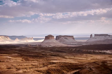 Selbstklebende Fototapeten On the Ustyurt Plateau. Uplands of the Ustyurt plateau. Desert and plateau Ustyurt or Ustyurt plateau is located in the west of Central Asia, particulor in Kazakhstan, Turkmenistan and Uzbekistan.  © Yerbolat