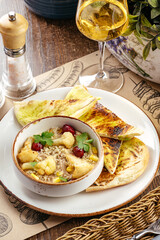 quinoa with cauliflower and tortilla