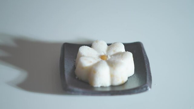 pine nut rice cake Cook