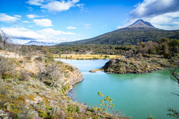 Vista panorámica de la Bahía Lapataia, Parque Nacional Tierra del Fuego, Argentina