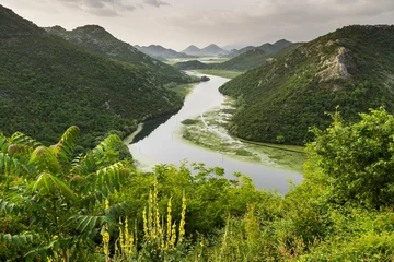 Fototapeten Mediterranes Europa Rijeka Crnojevića Fluss, Skadarsko Jezero Nationalpark, Montenegro  © Rainer Mirau