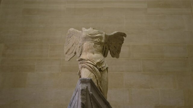 statue of an angel