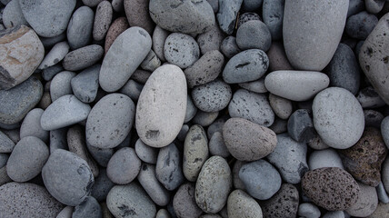 Various rounded stones
Várias pedras arredondadas