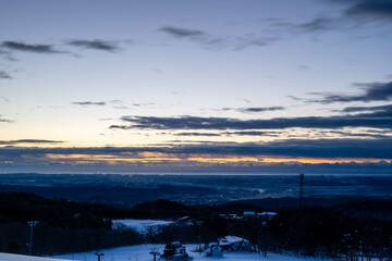 朝日は冠の里へ