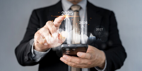 Making a profit in the investment market in gracowth industry technology, economic analysis 2025