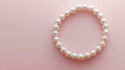 Obraz premium Elegant pearl necklace display soft pink background jewelry photography minimalist style close-up view timeless beauty