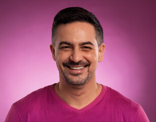 Obraz premium Smiling Hispanic Man Headshot in Studio
