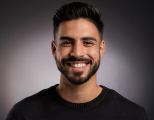 Obraz premium Smiling Hispanic Man Headshot in Studio