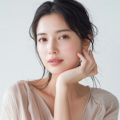 スキンケアで美肌美白の日本人女性の美容・ビューティーポートレート(美人モデル) 