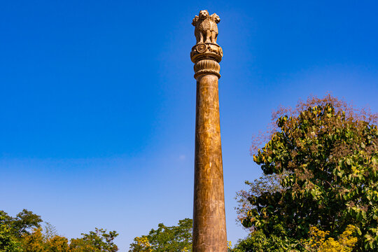 Ashoka pilla at Wat Chong Kham in Ngao District, Lampang Province, Thailand. The Lion on the pillar resembles the Lion Capital of Ashoka Pilla at Sarnath, India.