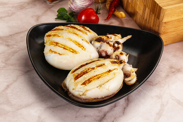 Grilled cuttlefish in the plate