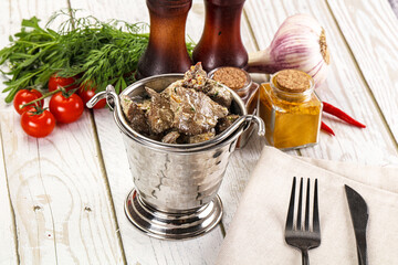 Roasted chicken liver with cream