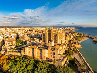 Fototapeta premium Palma de Mallorca, port marina Majorca Cathedral 