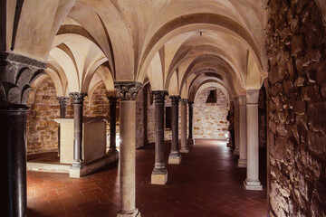 Fototapeta premium Crypte de l'église - 1