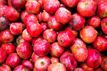 Pomegranate, ripe pomegranate fruits at a market in Cairo, Egypt