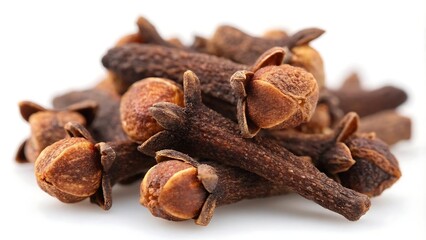 Fototapeta premium A cluster of cloves isolated on a white background