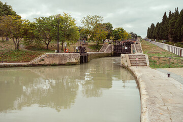 Bassin d'une &eacute;cluse - 2