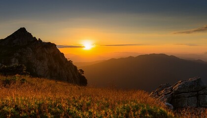 Generated image높은 절벽 위에 반짝이는 새벽녘의 태양, 어두운 하늘이 점차 물드는 장면