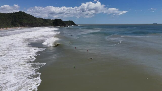 Dia de surf na Praia Brava, Santa Catarina