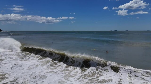 Dia de surf na Praia Brava, Santa Catarina