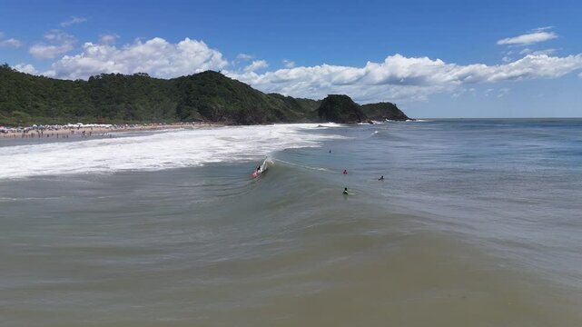 Dia de surf na Praia Brava, Santa Catarina