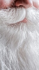 Obraz premium Close-up of long white beard and mustache covering senior man's lower face