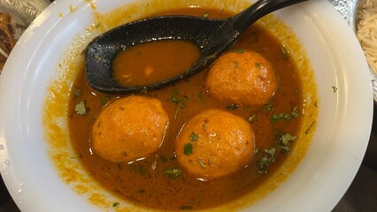 Famous Dishes from the Kashmir Valley