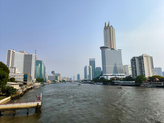 Obraz premium The beautiful view of Chao phraya river in the day, Bangkok.