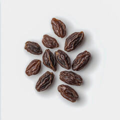 Obraz premium Raisins top view isolate on white background.